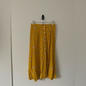 GAP Yellow Floral Button Front Midi Skirt